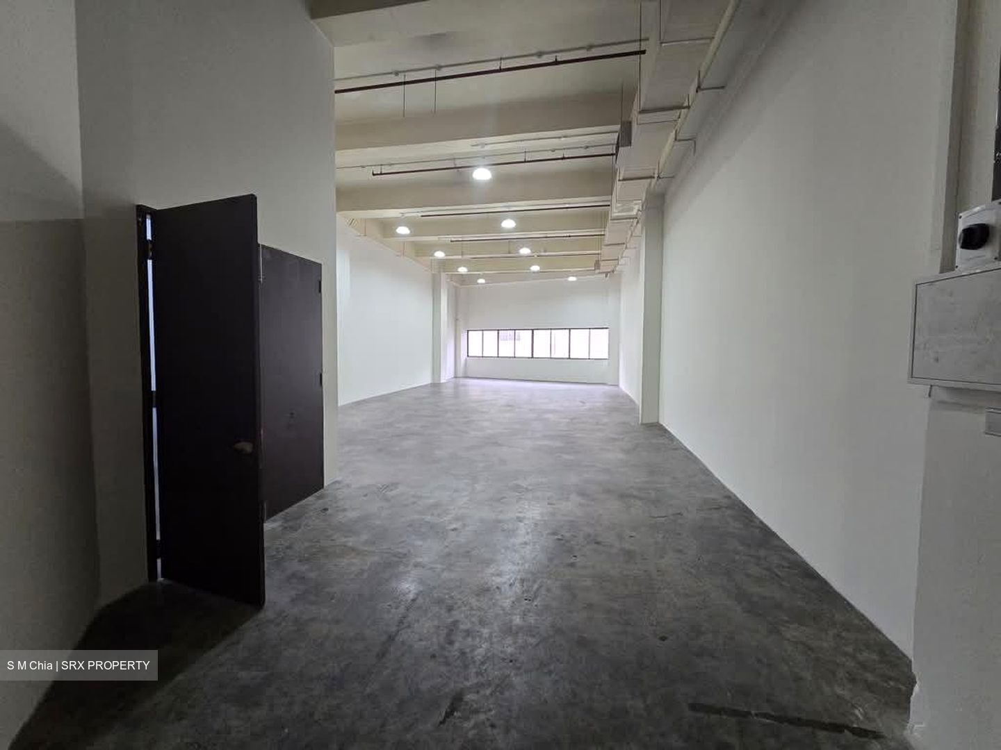 L & Y Building (D20), Factory #586617671